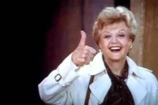 angela-lansbury-la-signora-in-giallo-2-480x320.jpg